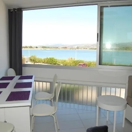 Port Plaisance Apartment